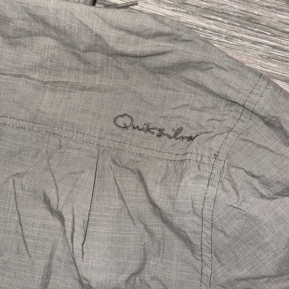Quiksilver lightweight jacket. Size L. - Picture 5 of 6